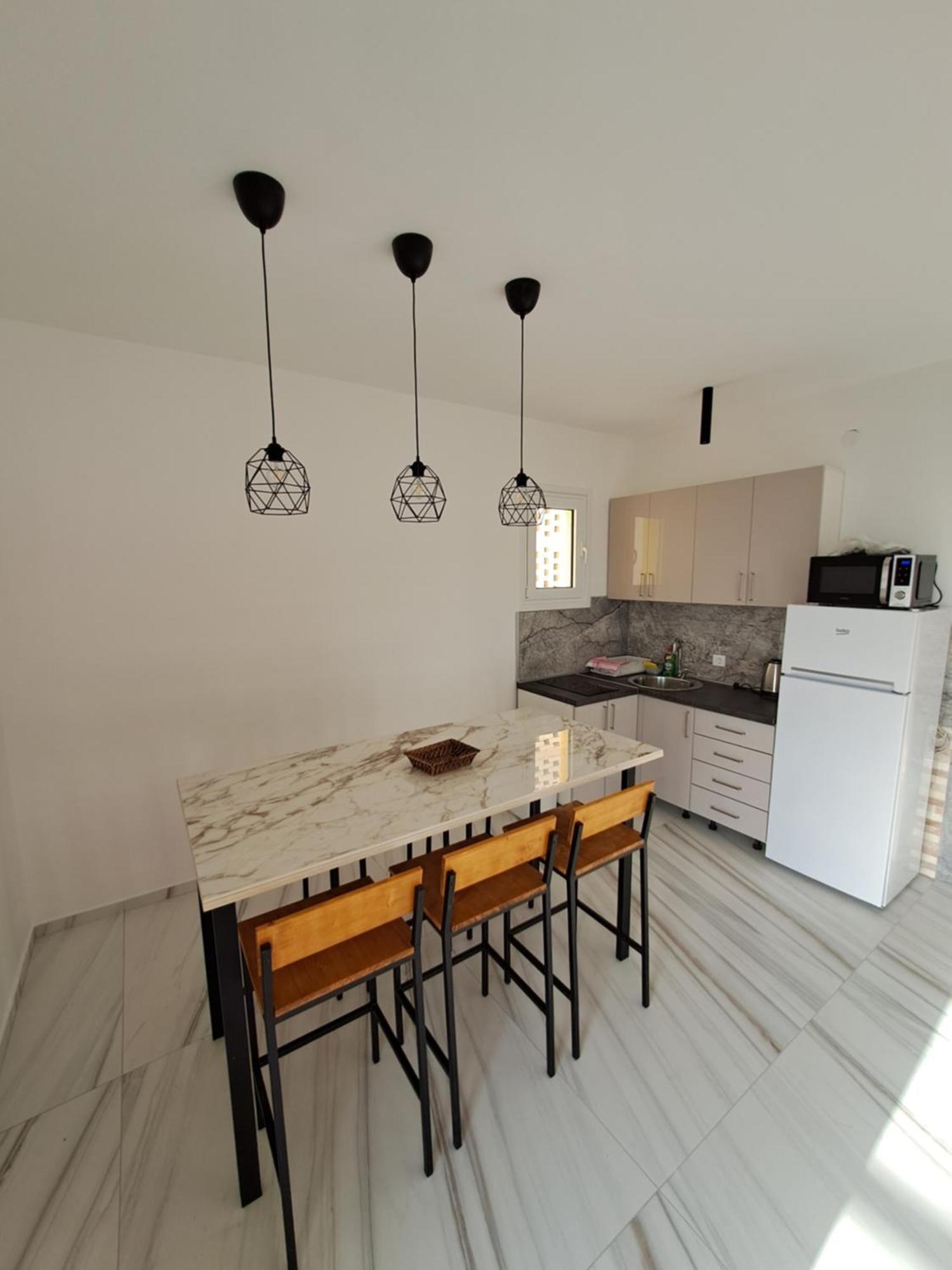 Apartments Miles ウトイェハ エクステリア 写真