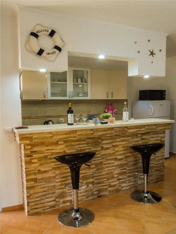 Apartments Miles ウトイェハ エクステリア 写真