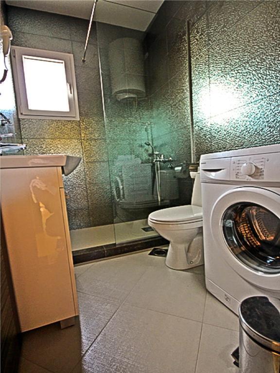Apartments Miles ウトイェハ エクステリア 写真